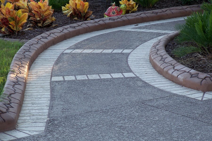 Step By Step Guide For Making Your Own Concrete Curb