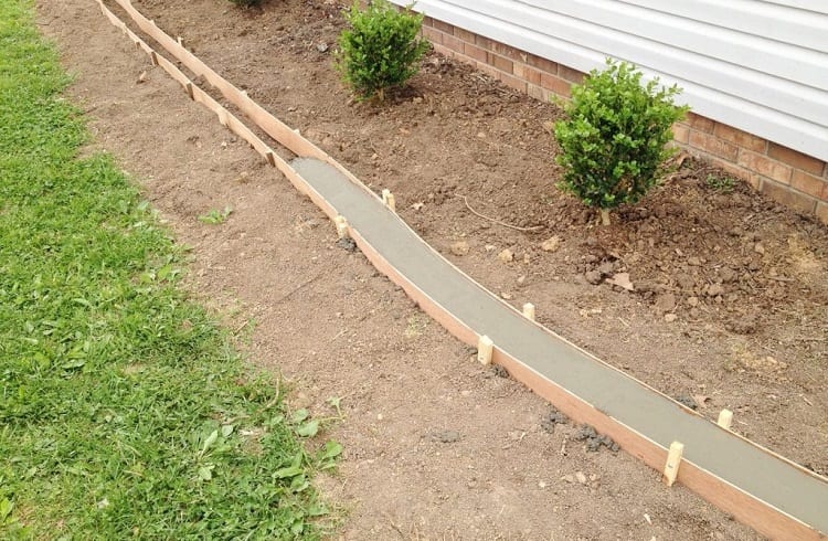 Step By Step Guide For Making Your Own Concrete Curb